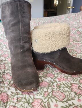 Ugg Suede Shearling Cuff Clog Boots - Gray Taupe